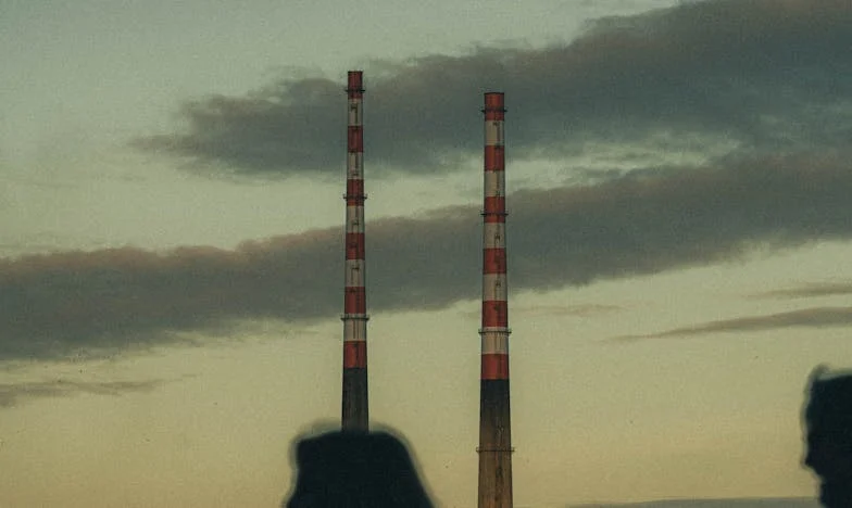 Deixei de apoiar financeiramente a minha filha – agora não vejo o meu neto. Fui apenas um porta-moedas?