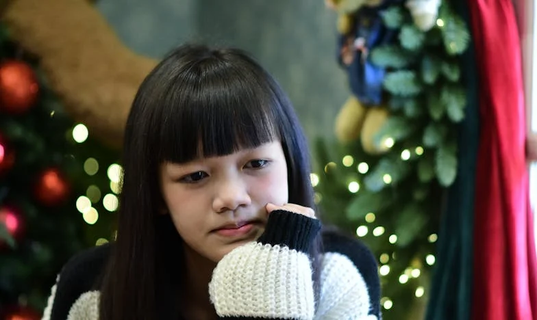 Entre o Silêncio e o Grito: A História de Inês do Bairro Social