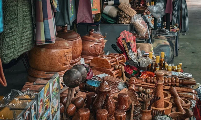 Entre o Silêncio e o Grito: O Peso de Ser Mãe, Nora e Mulher