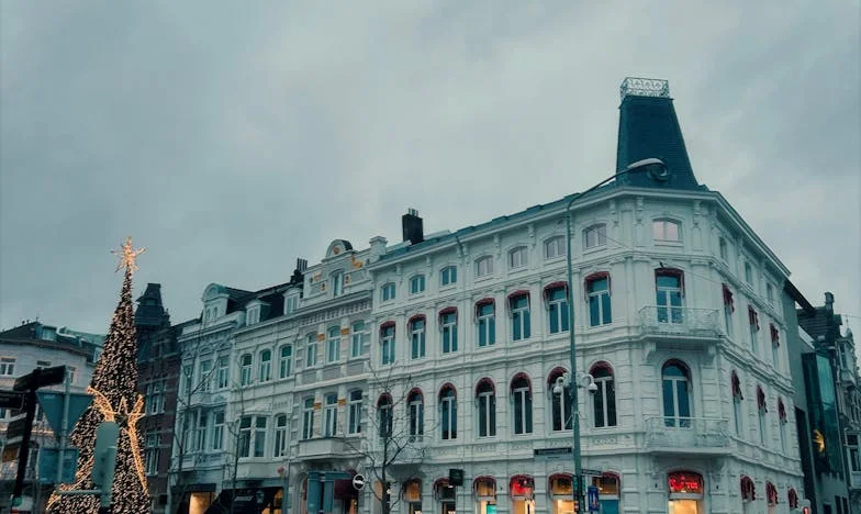 Expulsei o meu filho e a nora de casa: sou uma má mãe ou finalmente deixei-os crescer?