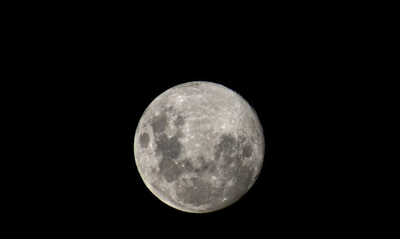 Devo deixar a minha ex-sogra ver a minha filha? Uma história de lealdade, dor e escolhas difíceis