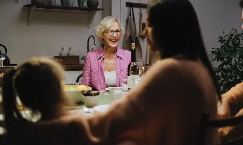 Entre o Amor e o Orgulho: A História de Uma Nora Portuguesa