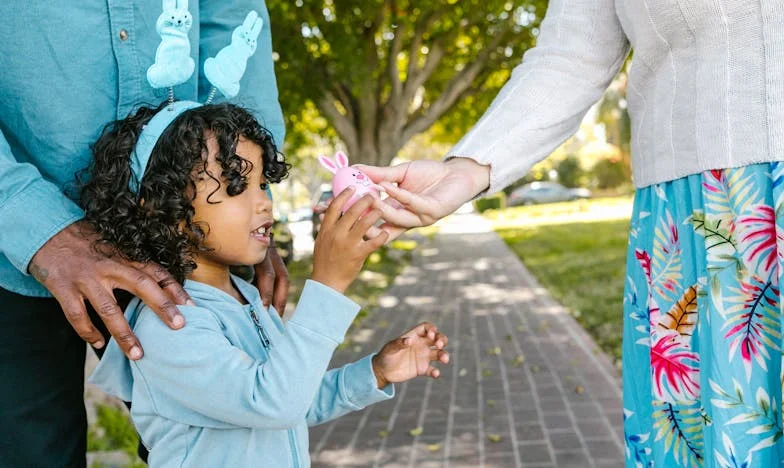 Fechei os olhos para a traição dele – até cair na rua e descobrir quem realmente estava ao meu lado