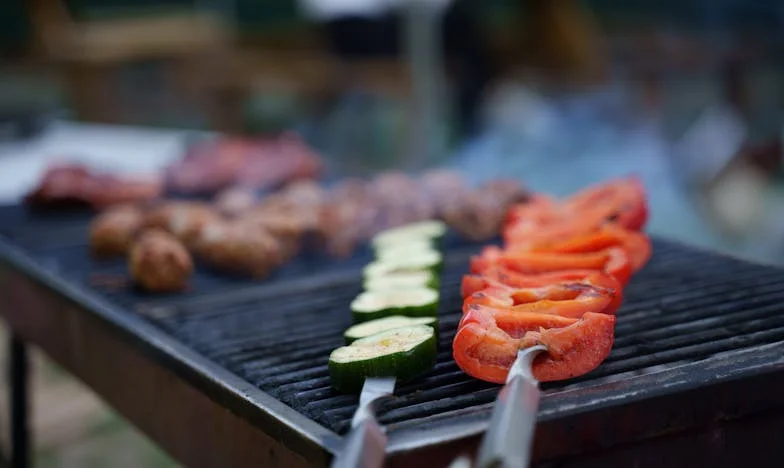 Sob o Peso do Silêncio: Entre o Amor e a Culpa