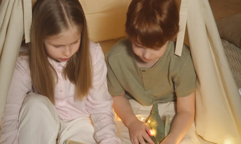 A Minha Filha Tem Vergonha de Mim Porque Não Tenho Dinheiro Para Presentes: História de Uma Mãe Solteira Portuguesa