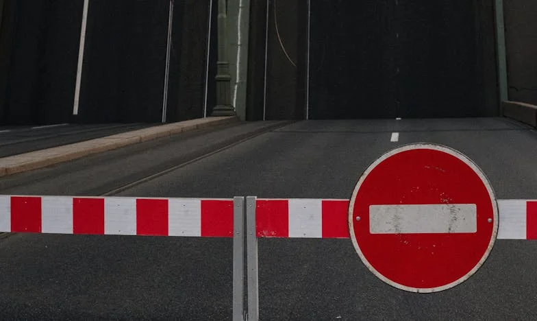 Amor em Silêncio: O Confessionário de uma Mulher Apaixonada por um Homem Casado