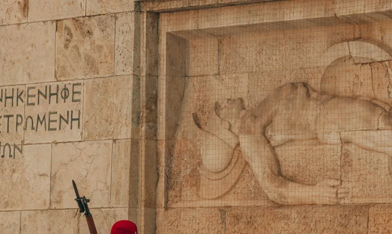 Entre o Amor e o Silêncio: A Luta de Mariana