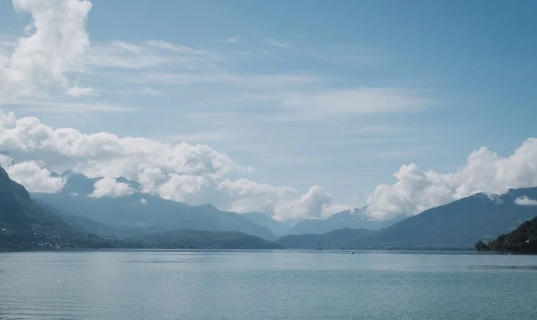 Quando minha sogra me expulsou de casa: A história de Camila, do Rio de Janeiro, sobre amor, humilhação e a luta por si mesma