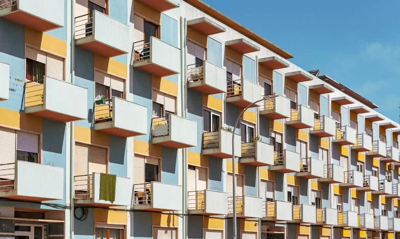 Quando Nossas Mães Viraram Amigas: O Começo do Fim em um Café de Belo Horizonte