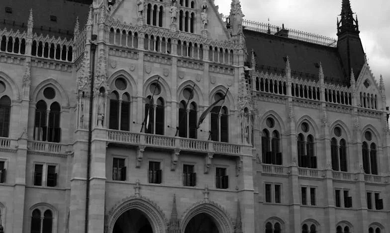 Quando o Amor se Torna Traição: A História de uma Mãe Portuguesa