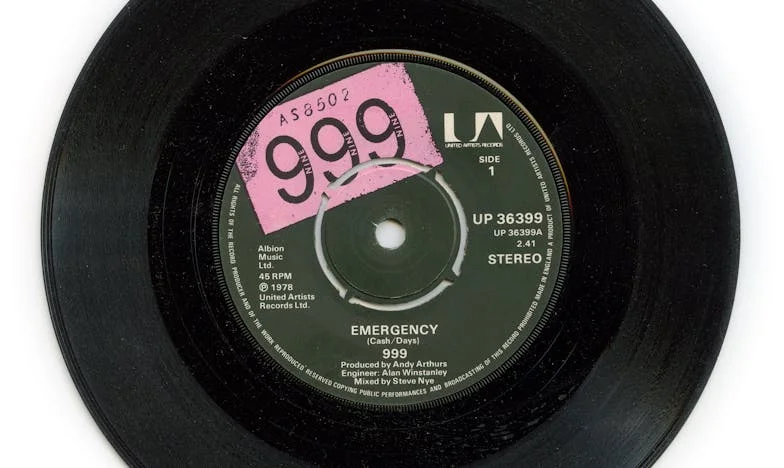 Az anyatej börtönében: Egy magyar anya titka a Zemplénben