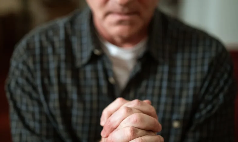 Mindent a gyerekeimért, most mégis egyedül: Egy magyar anya vallomása a csendben