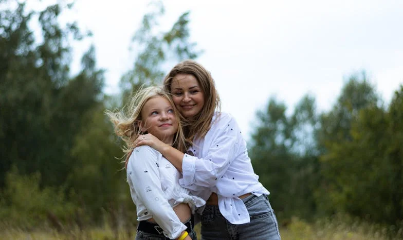 Amikor a szeretet teherré válik: Egy anya története az elengedésről