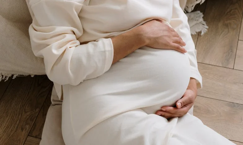 Ce que j'ai entendu derrière la porte : trahison et vérité dans l'amitié