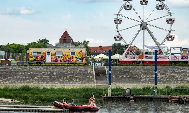 Entre Deux Feux : Mon Combat pour Retrouver Ma Belle-Fille