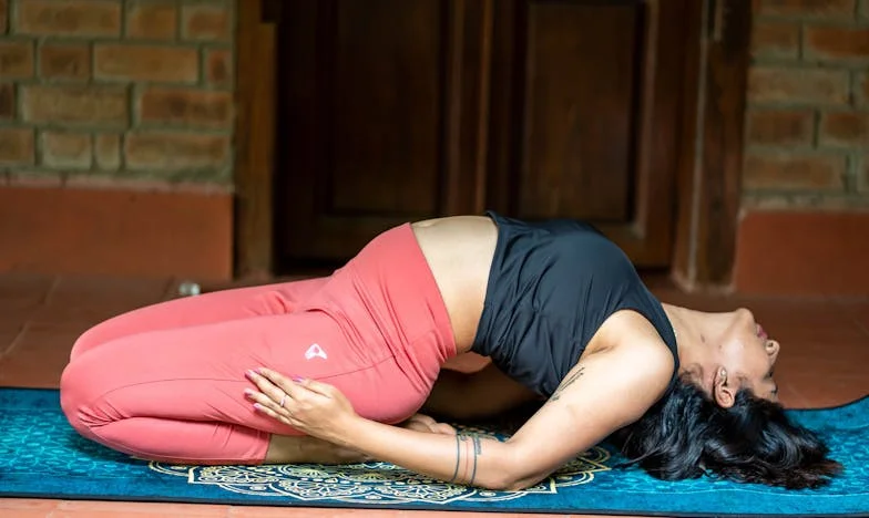 Entre Deux Feux : Quand Mon Mari Me Demande de Pardonner à Ma Mère