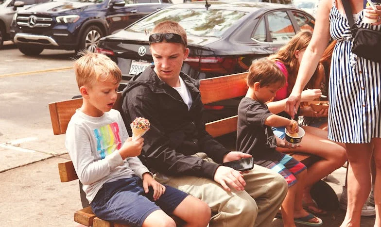 Entre les murs de mon appartement : quand la famille choisit ses frontières