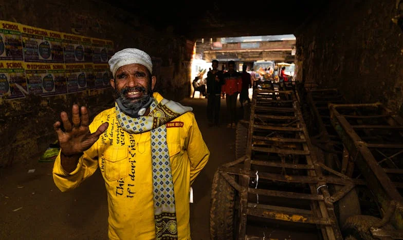 La Route de la Vérité : Trois Questions sur le Sentier de Compostelle