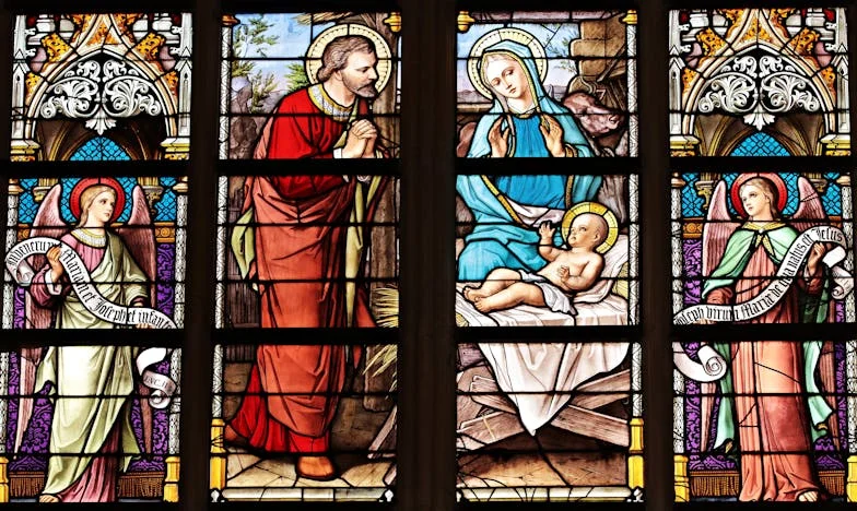 Les fils invisibles : l’histoire d’une mère et de son fils devenu père