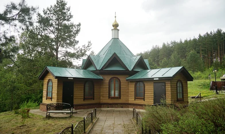 Mon fils est revenu vivre chez moi après son divorce : entre chaos et espoir