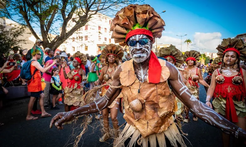 Pourquoi les parents de mon mari ont refusé de nous aider : Histoire d’un foyer brisé entre espoirs et désillusions