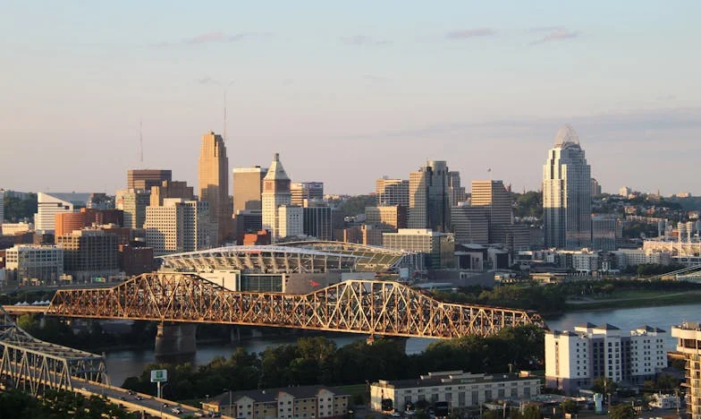 « Je ne suis plus votre nounou gratuite » – Confession d’une grand-mère française