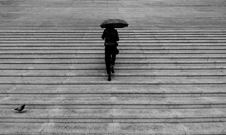 Quand la maison devient étrangère : Confession d’une mère française expatriée