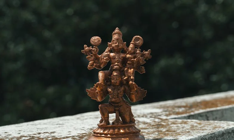 Quand l’héritage devient malédiction : le poids d’une maison qui n’est pas la mienne