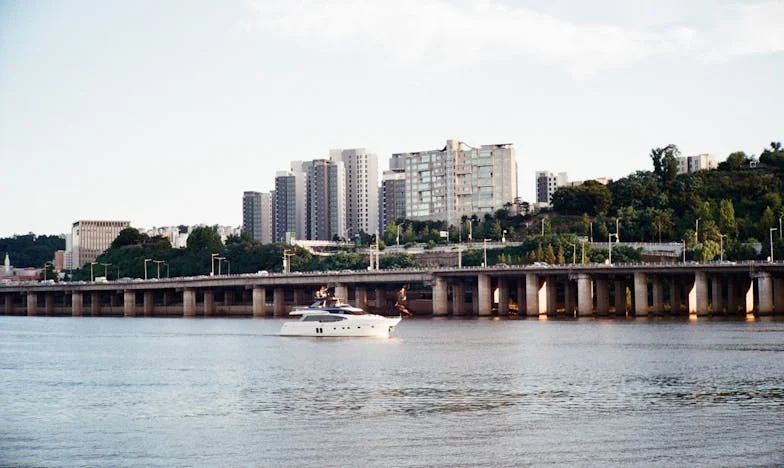 Chaque fois que mon gendre rentre, je dois fuir : suis-je vraiment le problème ?