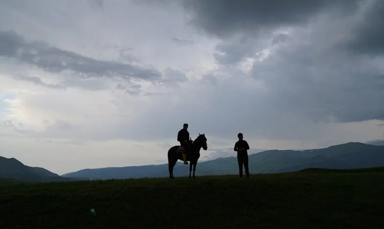 Le silence de Claire : Comment un simple cadeau a failli briser ma famille