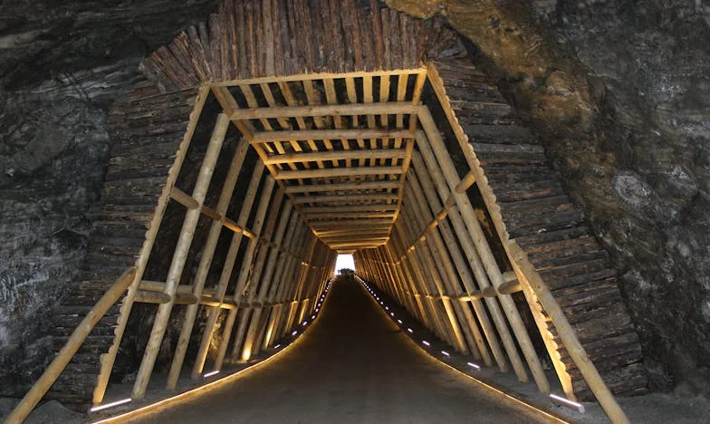 Les Cadeaux de Maman Jeanne : Entre Malentendus et Réconciliation