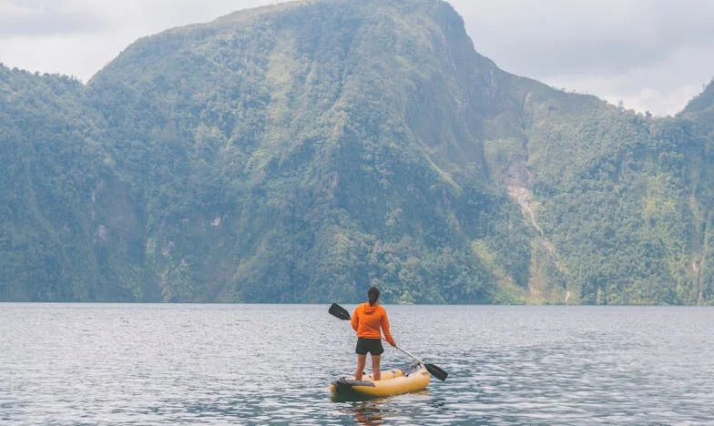 Mamie absente : la vérité sur les promesses familiales
