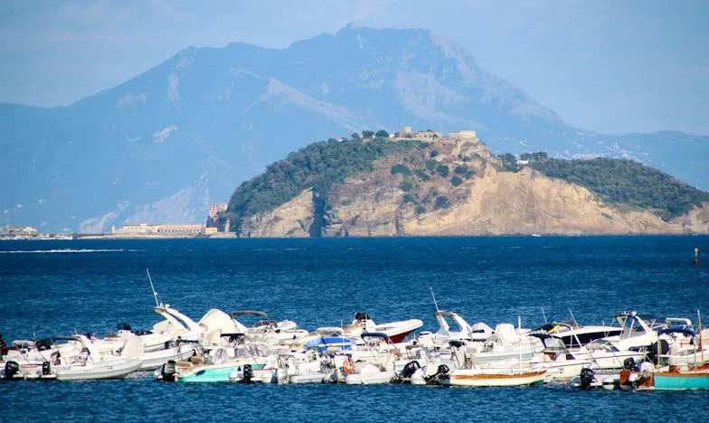 Quand mon fils m’a appelée : La vérité sur ma belle-mère que je refusais d’entendre