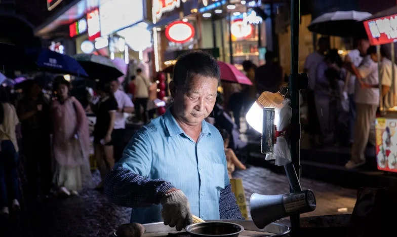 Suze sur la tombe : Le secret d’Antoine, mon mari inconnu