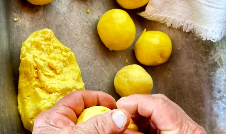 Le poids du retour : quand l'absence révèle les fissures