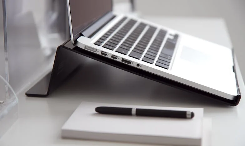 L'invité inattendu : Quand une visite bouleverse toute une vie