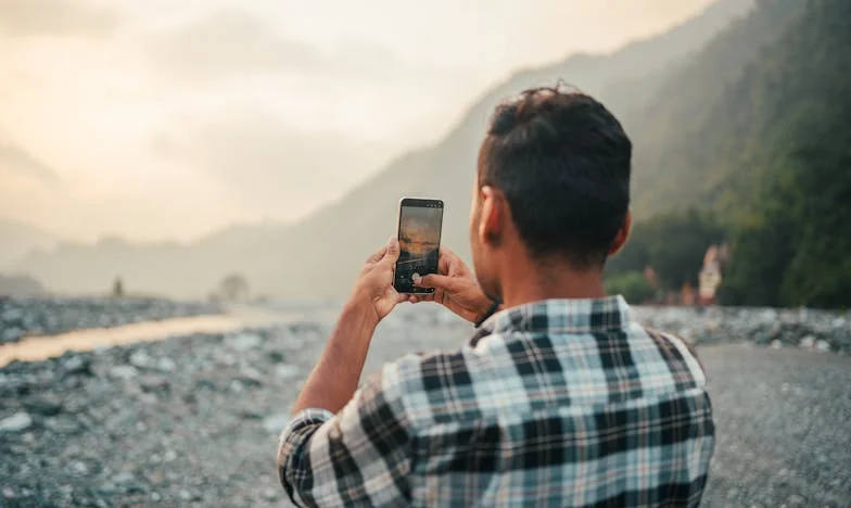 Ma belle-sœur Camille et ma nuit sans sommeil : Comment une simple signature a plongé ma vie dans l’enfer des dettes familiales