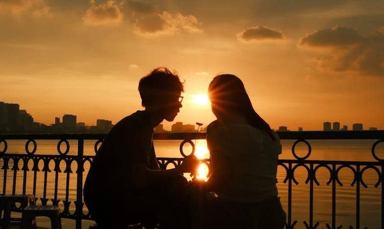 Sous la pluie, la vérité s'efface : L'histoire d'une mère et de son fils disparu