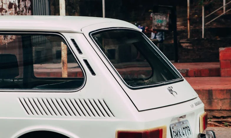 Sous le même toit : Comment la trahison de mon mari avec ma meilleure amie m’a brisée