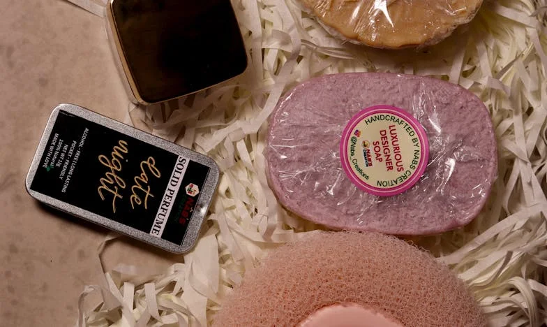 Entre deux foyers : Le choix du cœur et des racines