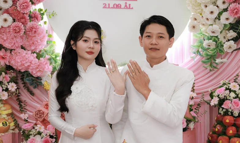 Entre le bonheur et le devoir : chronique d'une guerre familiale