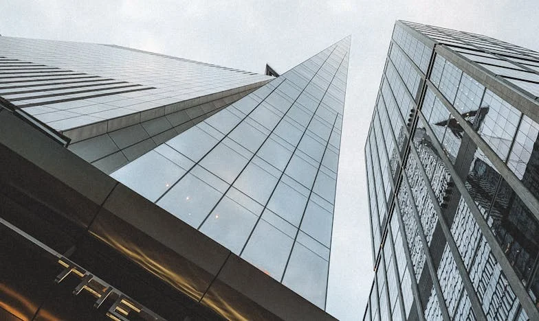 Quand l'amour devient un fardeau : Histoire d'une mère française face à l'ingratitude de sa fille