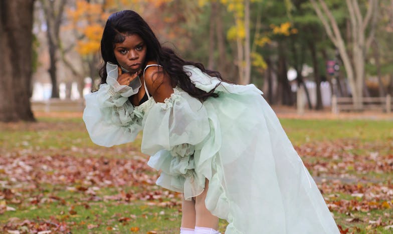 Quand ma belle-mère a dit : « Tu prends le crédit » – J’ai tout quitté pour me retrouver