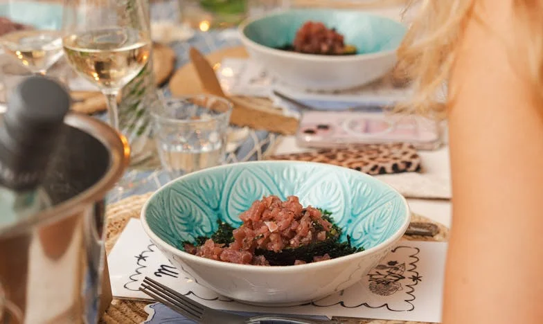 Sous l'emprise de ma belle-mère : le prix du silence