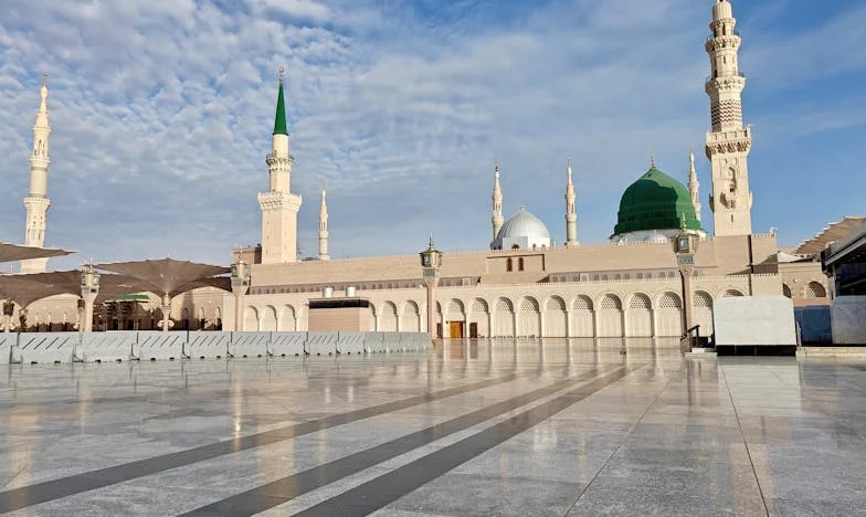 Depuis ce jour, je ne vois mon petit-fils que sur des photos – Pourquoi m’interdit-on de le serrer dans mes bras ?