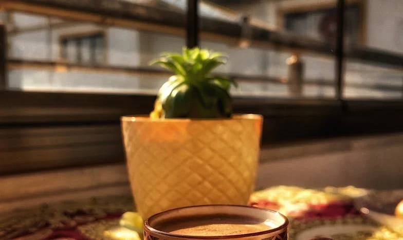 J'ai forcé mon mari à couper les ponts avec sa famille : leur pessimisme nous détruisait