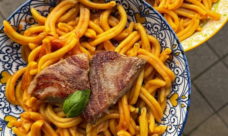 Seule contre le village : Mon combat pour la dignité de mère célibataire dans une petite commune française