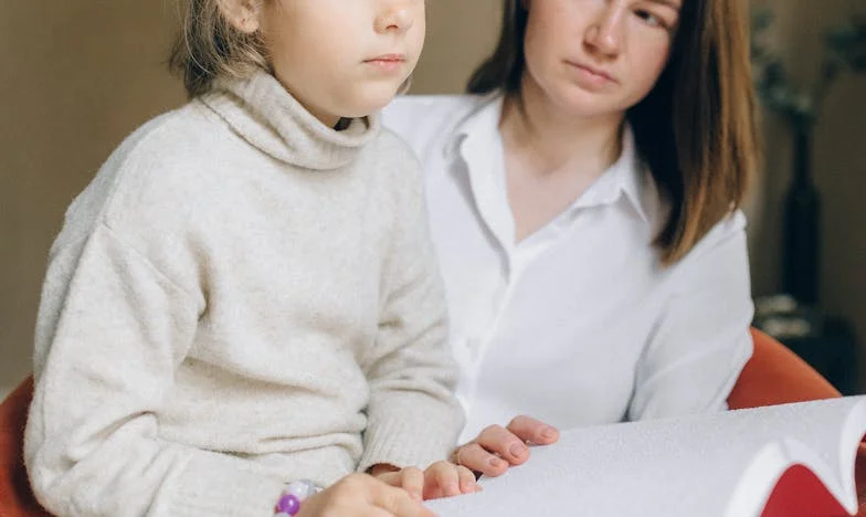 Dans l’ombre du prodige : Comment Claire a appris à guérir ses blessures
