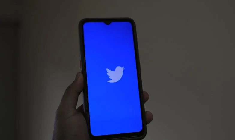 Le Poids du Silence : Le chemin d'une belle-mère vers le pardon