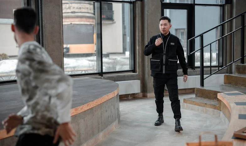 Quand j'ai appris le mariage de mon fils par la voisine : Histoire de silence et de rupture dans la famille Dubois